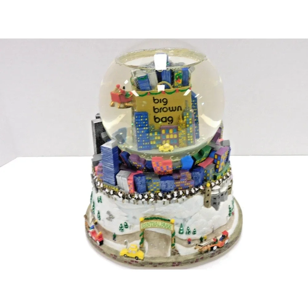 Bloomingdales Big Brown Bag New York City Snow Globe Glass Resin DW679